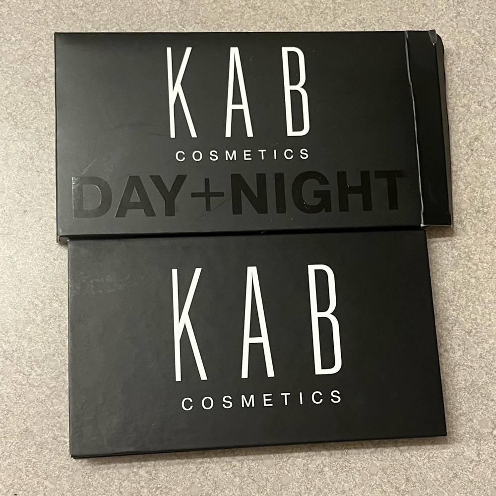 eyeshadow pallet - Picture 4 of 4